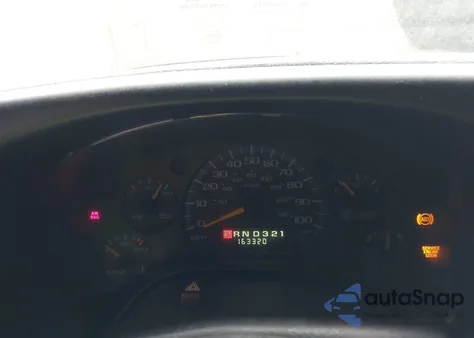 2001 Chevrolet Express z USA, uszkodzony, nr VIN 1GCFG25M011187751